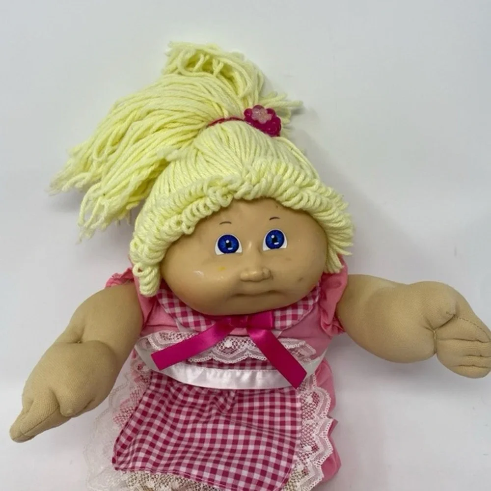 Vtg Cabbage Patch Kids Blonde Hair/Blue Eyes Girl Xavier Signed CPK Clothing 16